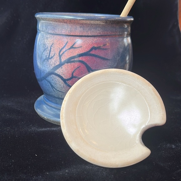 Vintage Kuniyoshi Pottery Honey Jar - Picture 6 of 7